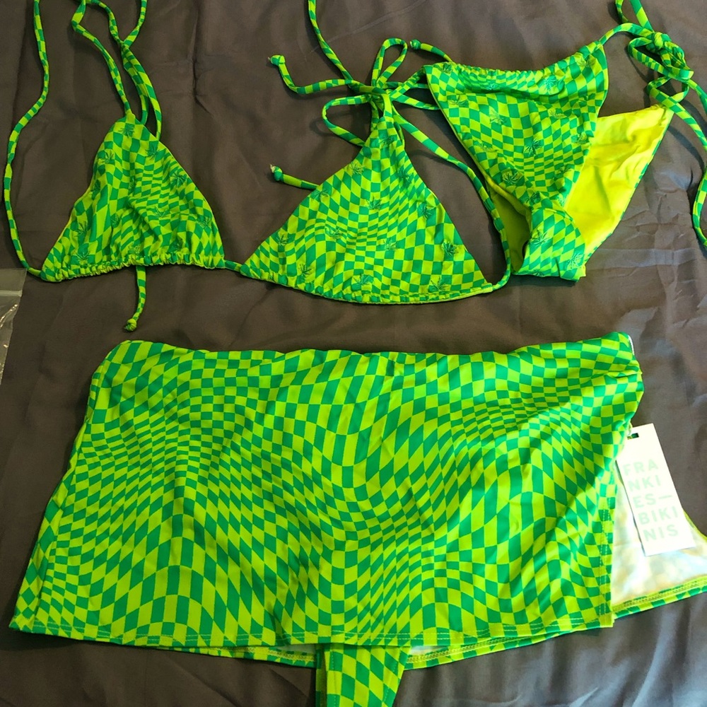 Frankie’s Bikini Marty